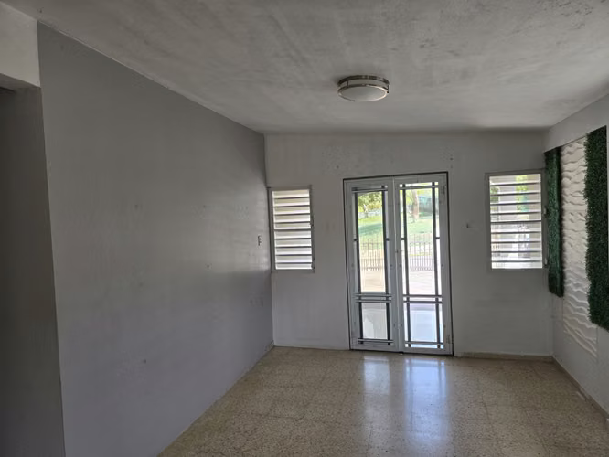 Bo. Palmas Altas, Casa en Barceloneta