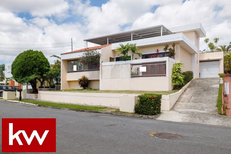 Ext. Villa Caparra, Casa en Guaynabo