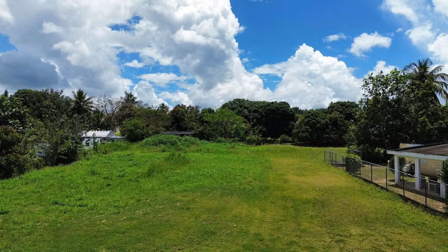 Bo. Coto Norte, Solar en Manati