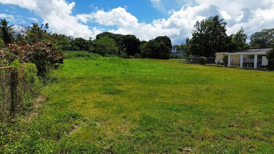 Bo. Coto Norte, Solar en Manati