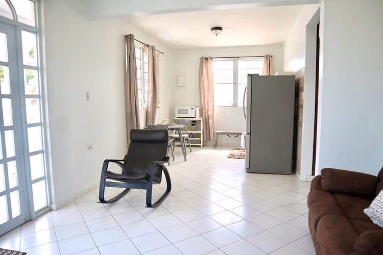 Bo. Arenas, Casa en Guanica