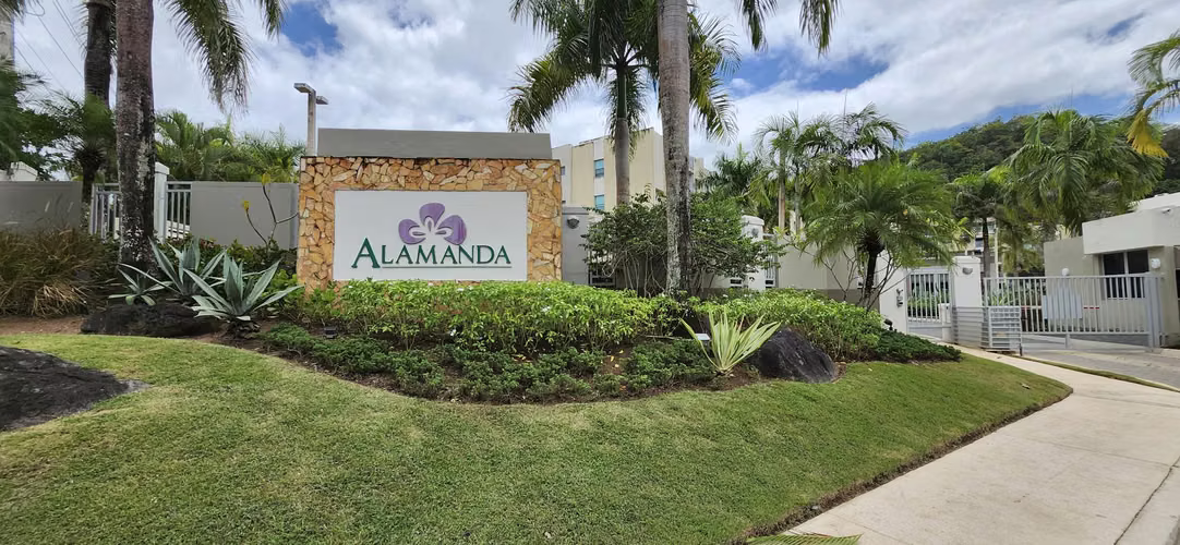 Cond. Alamanda, Apartamento en Guaynabo