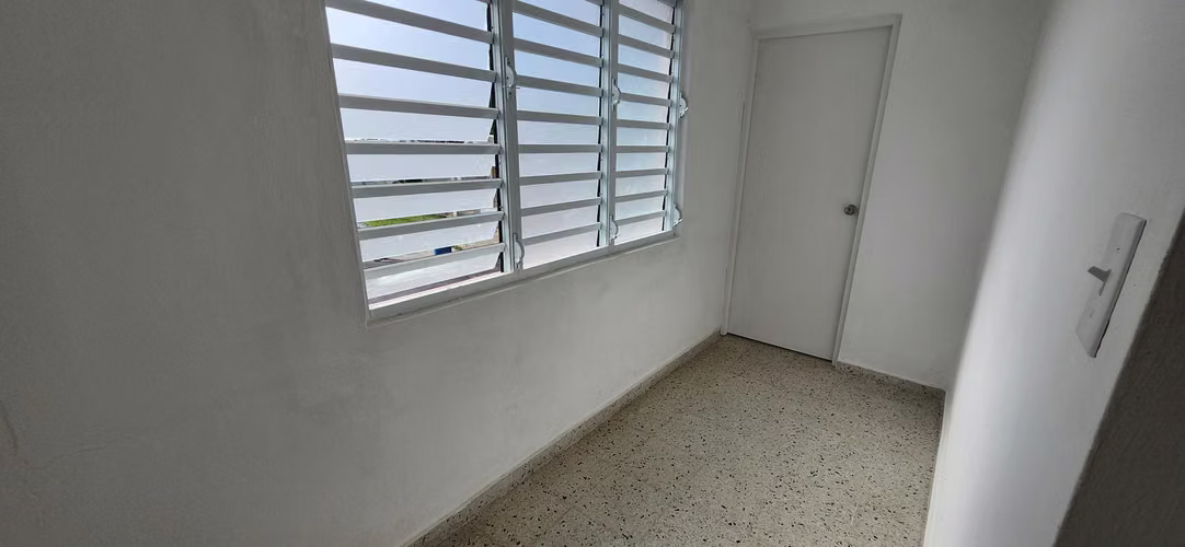 Urb. Fernandez, Casa en Cidra