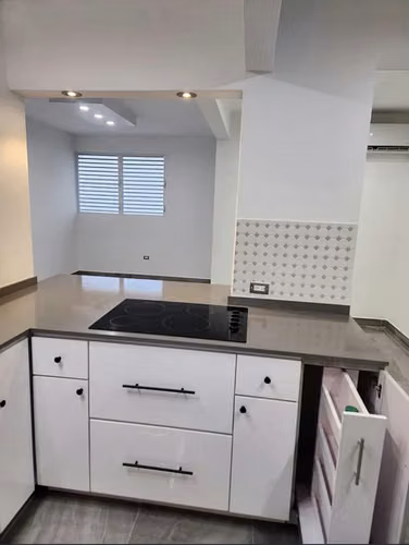 Fabulous 3 bd/2 bth house!!