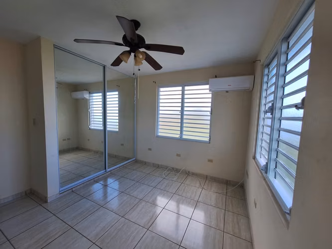 Bo. Camaseyes, Casa en Aguadilla