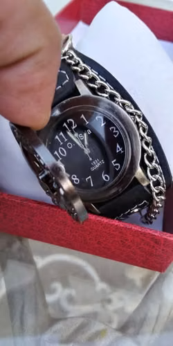 ULTIMO! Reloj nuevo para hombre y dama gótico  $35