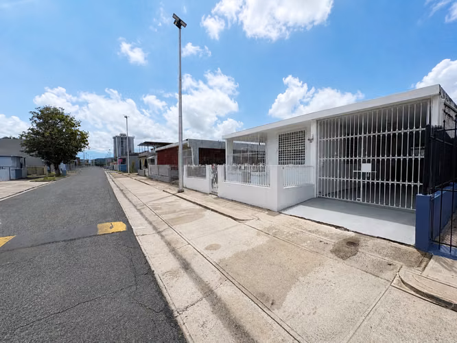 Urb. Villa Turabo, Casa en Caguas