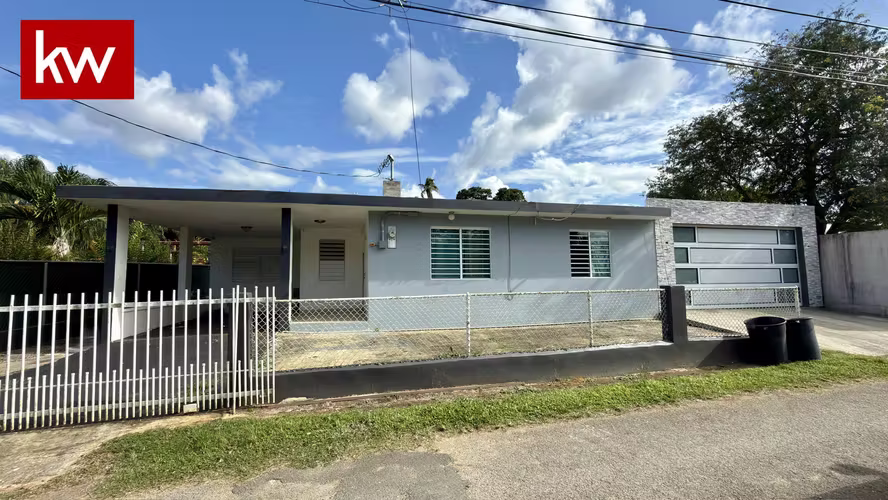 Bo. Dominguito, Casa en Arecibo