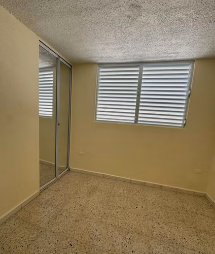 Amplia casa remodelada en Rio Grande Estates
