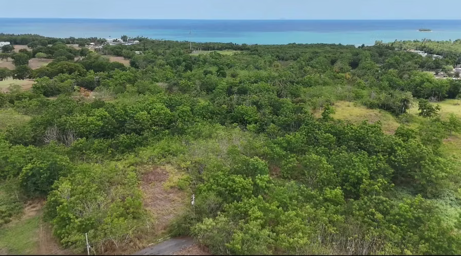 Urb. Costa Joyuda, Terreno en Cabo Rojo