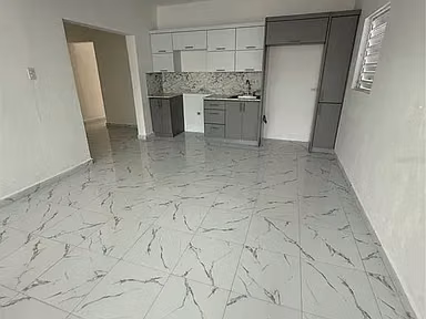 Casa de 3 habitaciones totalmente remodelada en Arecibo, Puerto Rico===