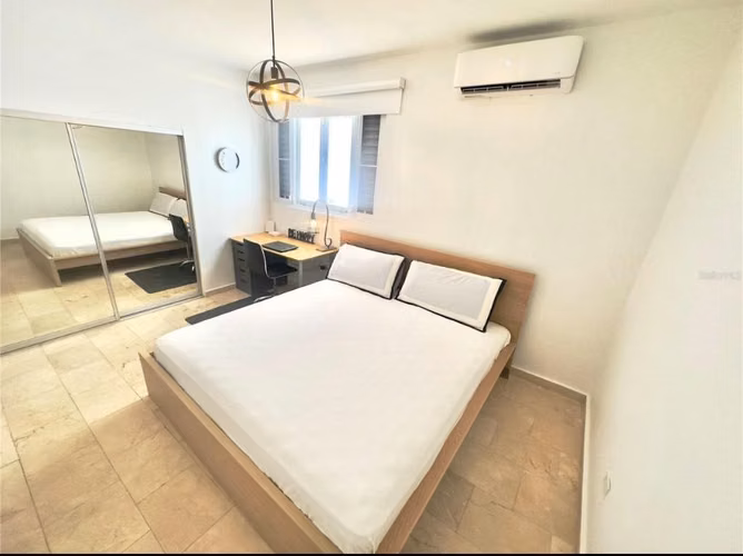 Disponsible casa Arecibo - Imagen 5