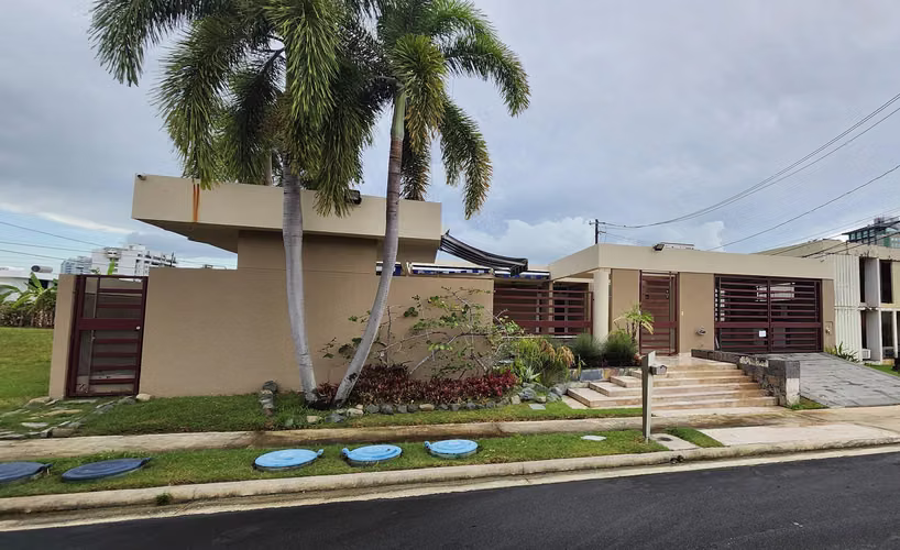 Urb. Caparra Hills, Casa en Guaynabo