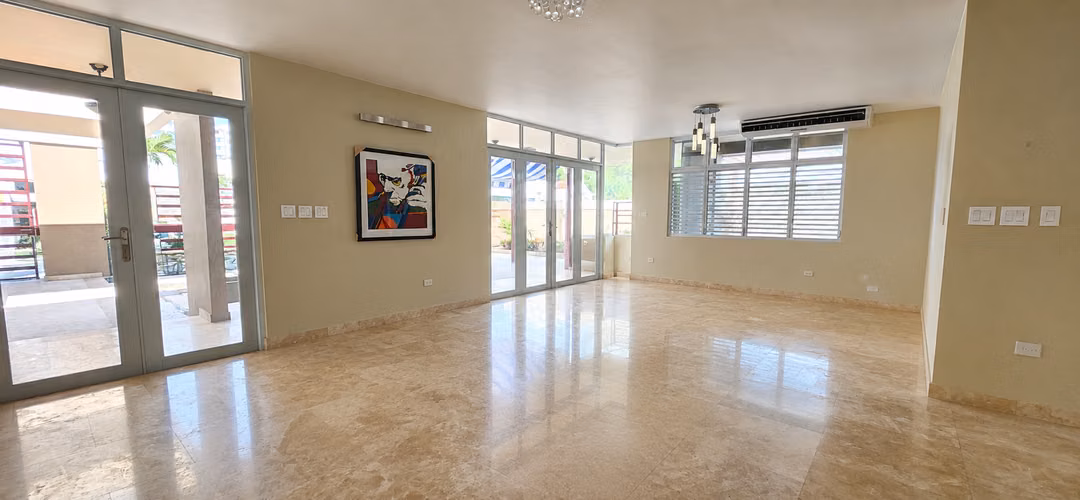 Urb. Caparra Hills, Casa en Guaynabo