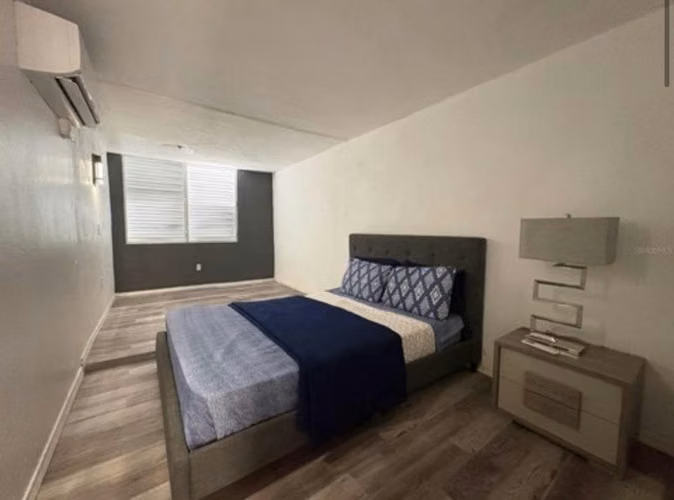Se alquila una casa familiar amplia y acogedora con opción a compra