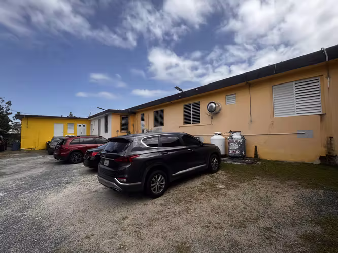Av. Gregorio Agosto, Propiedad Comercial en Humacao