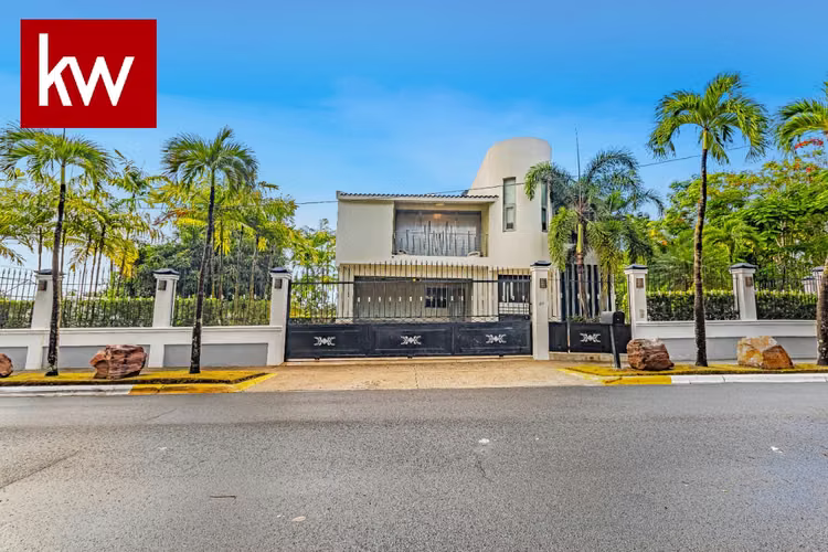 Urb. Iturregui, Casa en San Juan