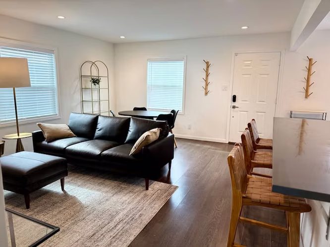 1bedroom, 1 bathroom available for rent