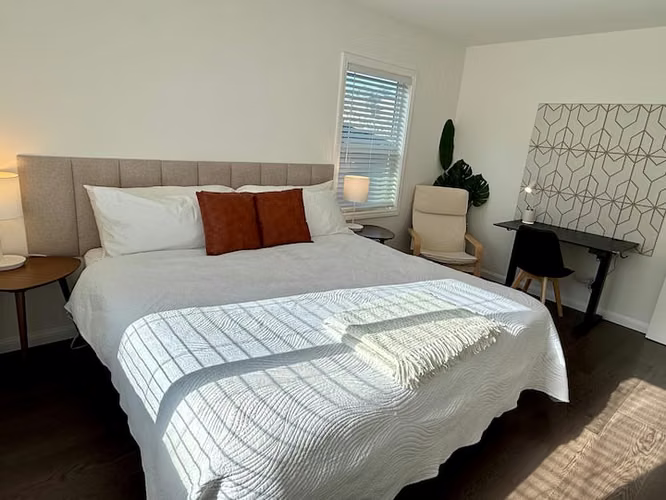 1bedroom, 1 bathroom available for rent