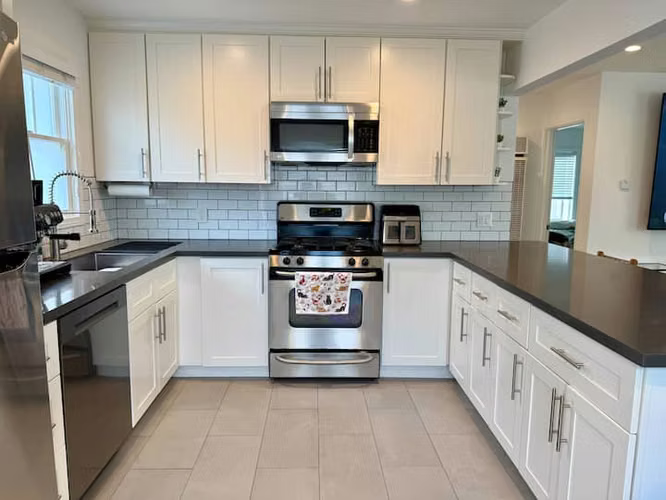 1bedroom, 1 bathroom available for rent