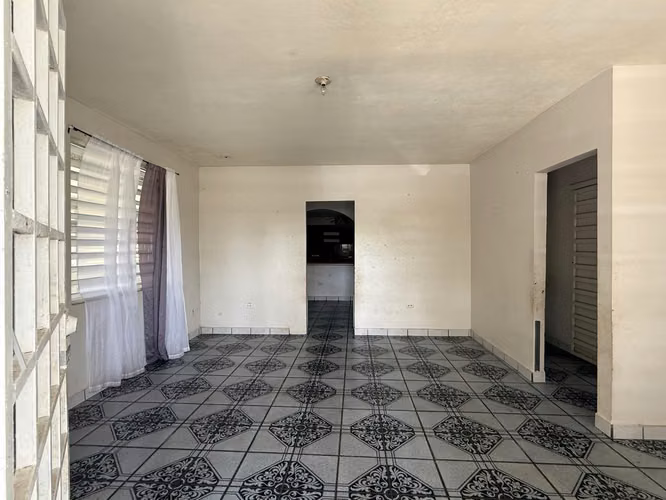 Bo. Coto Norte, Casa en Manati - Imagen 3