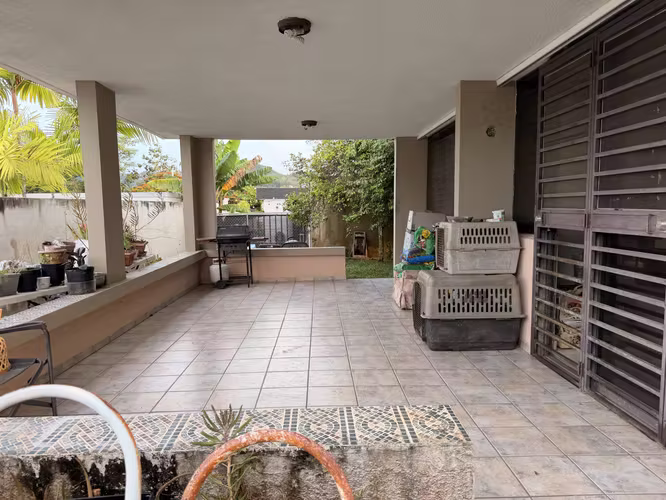 Urb. Villas de Buena Vista, Casa en Bayamón