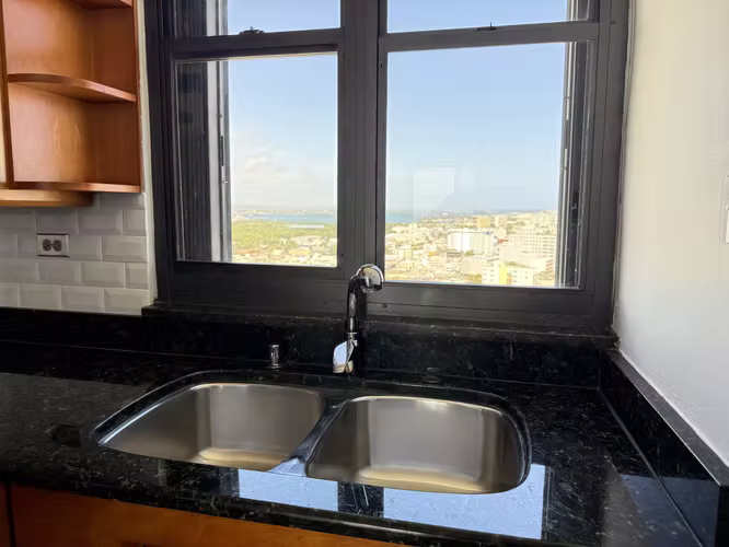 Cond. Plaza Inmaculada, Apartamento en San Juan