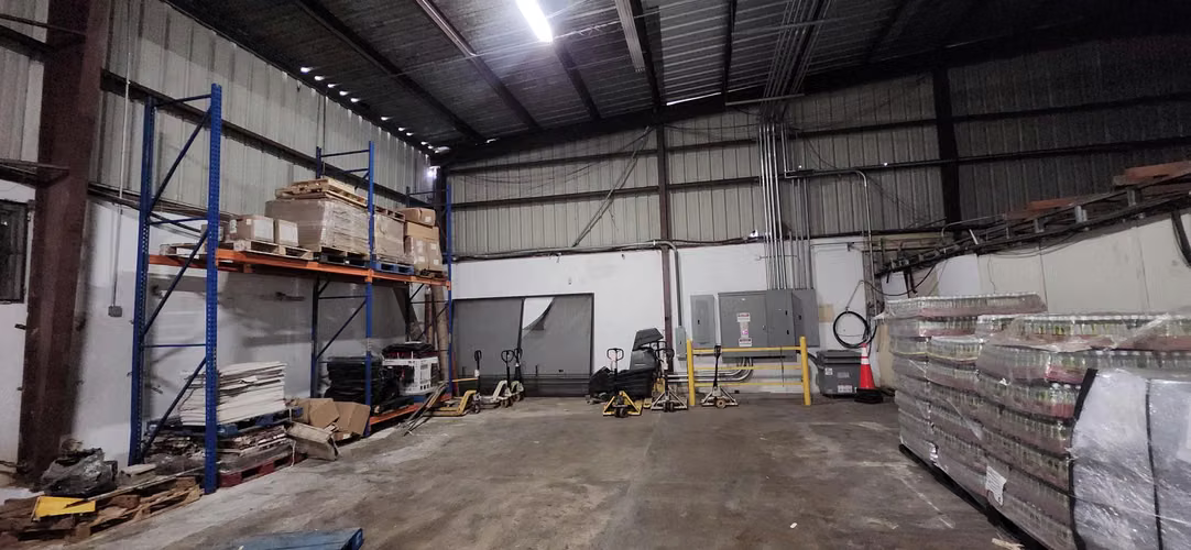 Bo. Candelaria, Commercial en Toa Baja