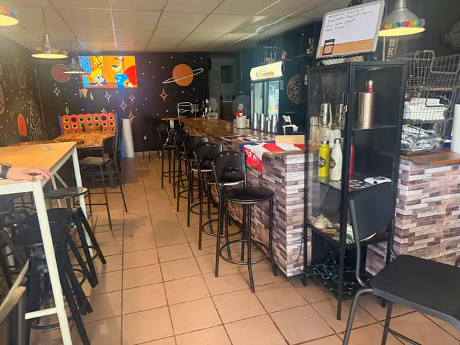 Negocio Comercial en San Juan