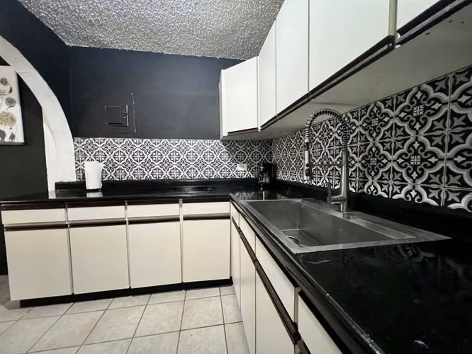 Urb. Jardines de Country Club, Casa en Carolina - Imagen 4