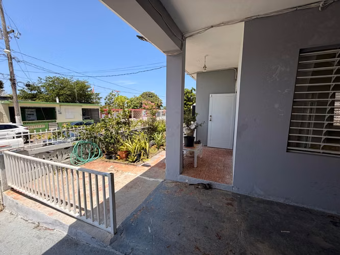 Bo. Victor Rojas 2, Casa en Arecibo