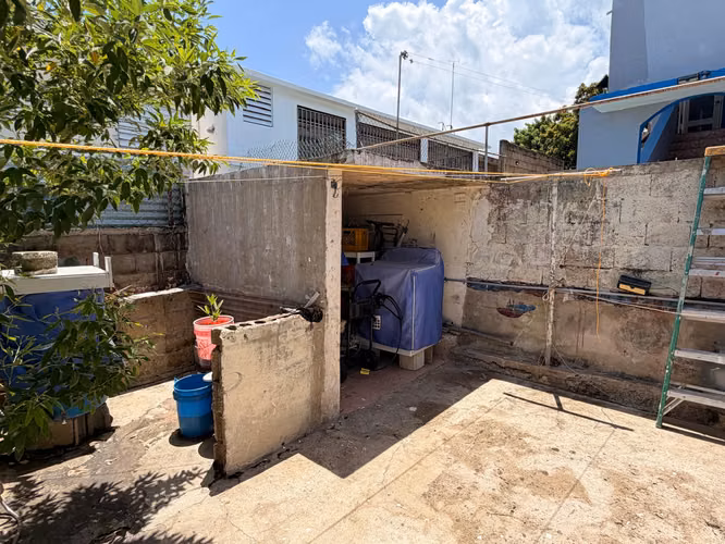 Bo. Victor Rojas 2, Casa en Arecibo