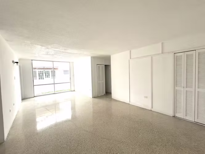 Urb. Valle Hermoso, Casa en Hormigueros