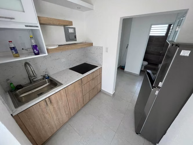 Casa 3-1 recién remodelada Bo. Amelia