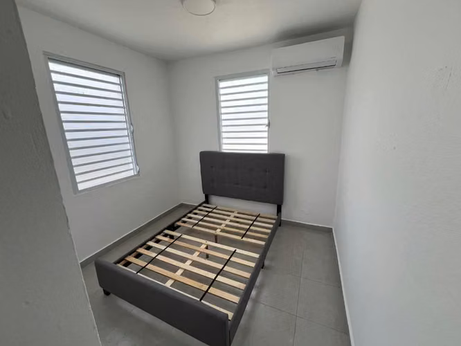 Casa 3-1 recién remodelada Bo. Amelia