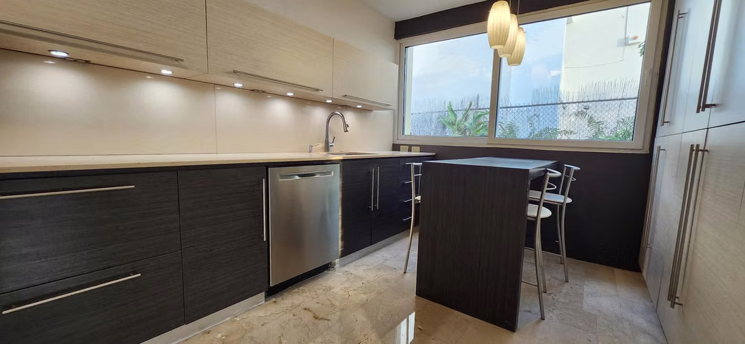 Urb. Caparra Hills, Casa en Guaynabo