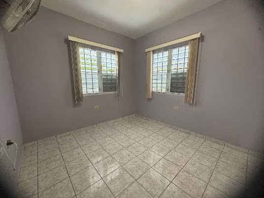 SE ALQUILA RESIDENCIA EN BOQUERÓN
