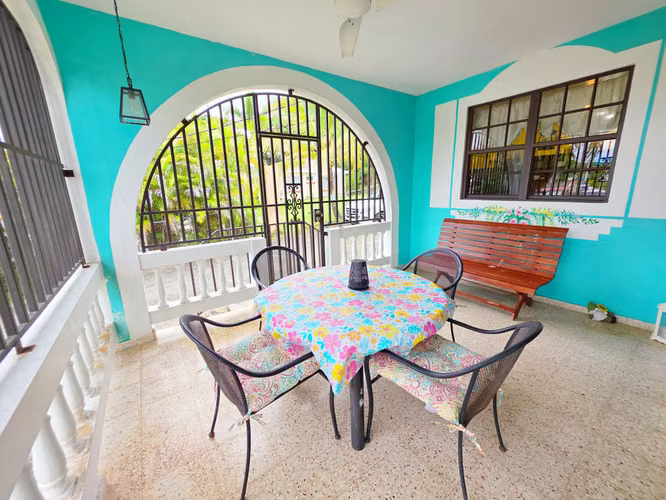 Bo. Tejas, Casa en Las Piedras