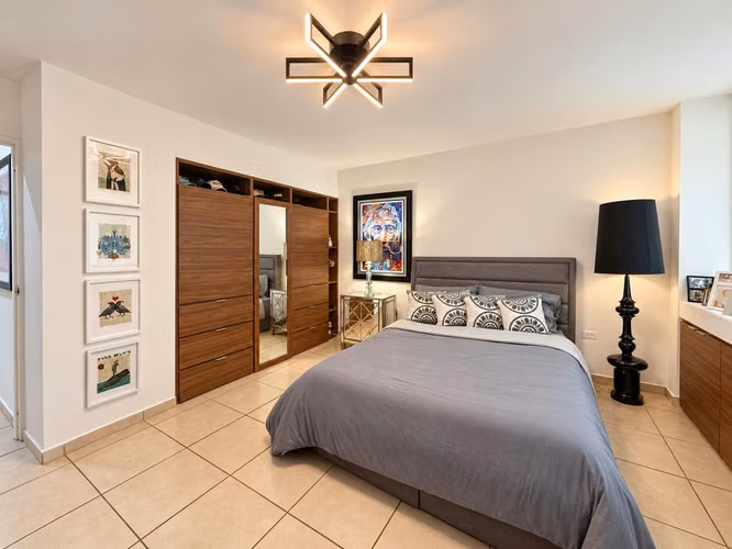 Cond. Torre Plaza San Mateo, Apartamento en San Juan