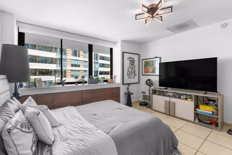 Cond. Torre Plaza San Mateo, Apartamento en San Juan