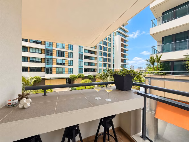 Cond. Torre Plaza San Mateo, Apartamento en San Juan