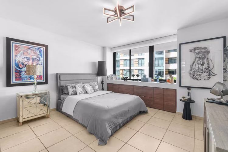 Cond. Torre Plaza San Mateo, Apartamento en San Juan