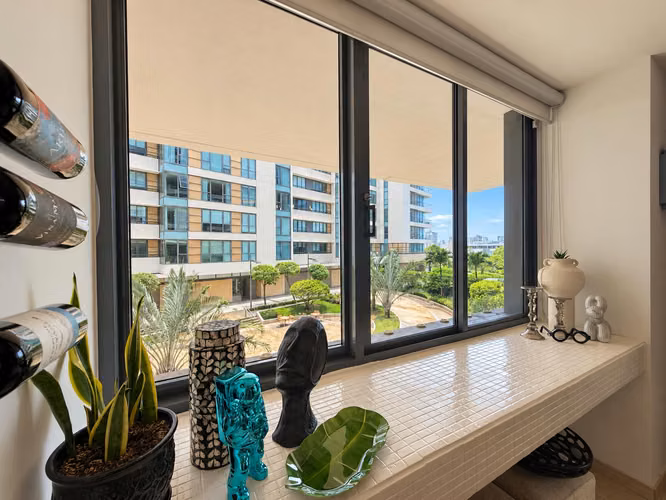 Cond. Torre Plaza San Mateo, Apartamento en San Juan