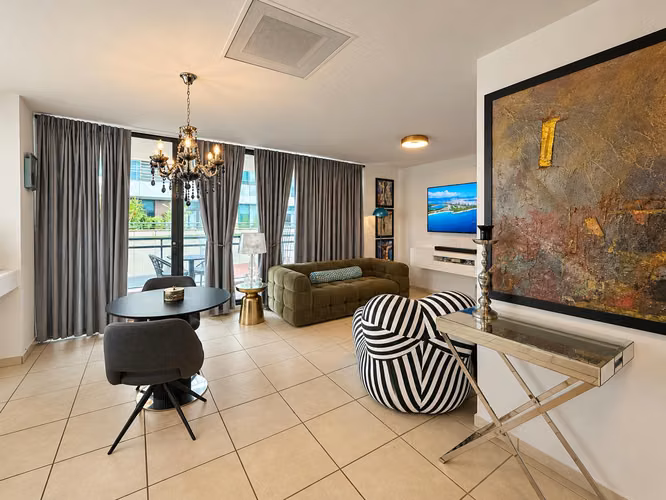 Cond. Torre Plaza San Mateo, Apartamento en San Juan