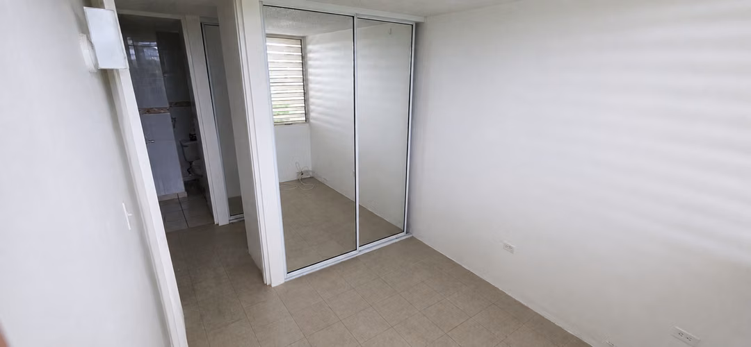 Cond. Torres De Cervantes, Apartamento en San Juan - Imagen 11