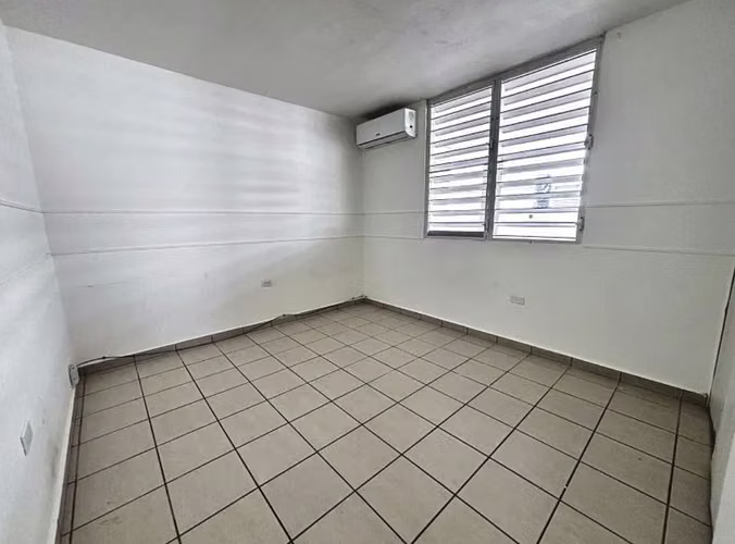 Alquiler a largo plazo: casa familiar de 3 dormitorios