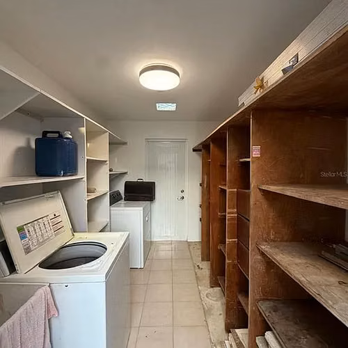 Residencia de 3 dormitorios y 2 baños ubicada en la cotizada comunidad Apollo Development.
