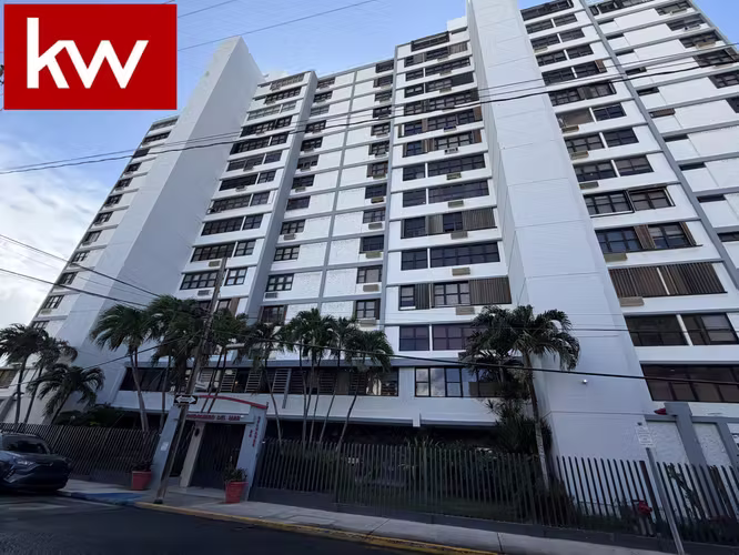 Condominio Del Mar, Apartamento en San Juan