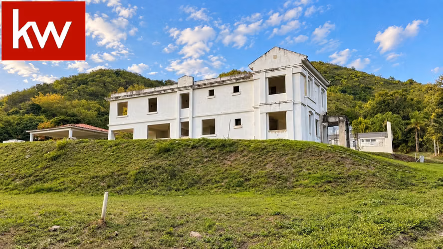 Urb. Hacienda Cundeamor, Casa en Villalba