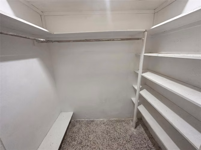 Amplia y acogedora casa familiar en alquiler con opción a compra en Flamingo Hills, Bayamón